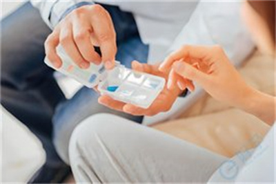 1033名试管女性数据提醒!光查卵泡内膜不够!这个隐患会降低活产率
